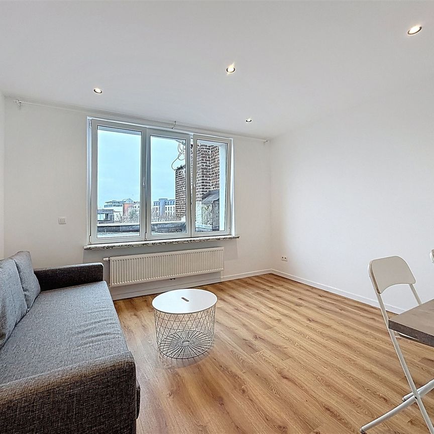 Studio rénové - 1ère occupation - Photo 1