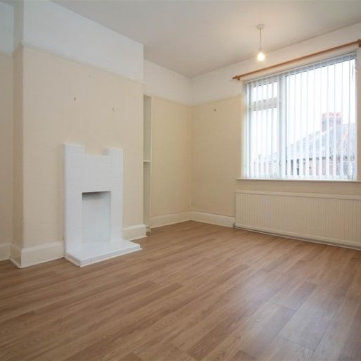 3 Bedroom House - Semi-Detached - Photo 1