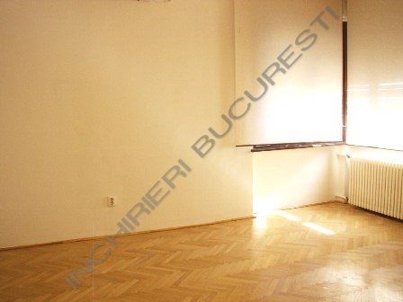 Inchiriere apartament 7 camere Dacia - Photo 4