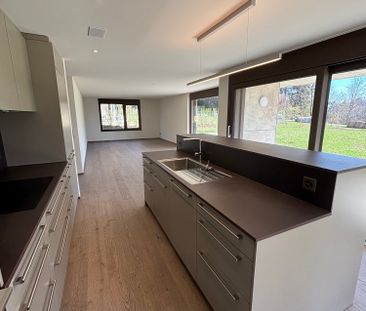 NEUBAU: Sehr grosse 3.5-Zimmer-Wohnung mit 347m2 Garten - Photo 3