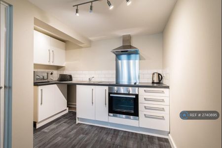 1 bedroom flat to rent - Photo 4