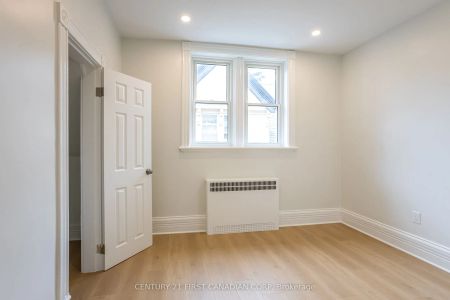 706 Waterloo Street #2 - Photo 4