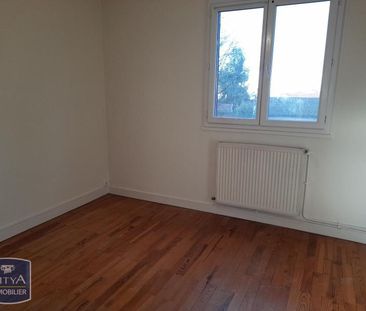 Location Appartement 4 pièces 63m² VILLEFRANCHE SUR SAONE 69400 - Photo 1