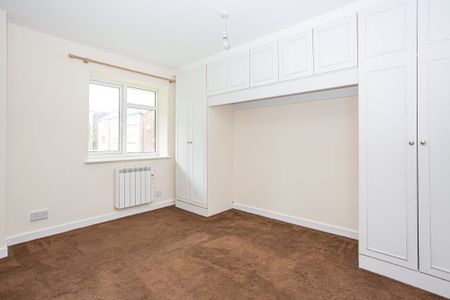 3 bedroom flat to rent, Available unfurnished from 26/11/2024 - Photo 4