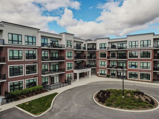 For Lease - 1975 Fountain Grass Drive Unit# 108, London South, Ontario - Photo 1