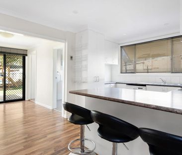 Located in a quiet pocket of South Kalgoorlie, this well-presented ... - Photo 5