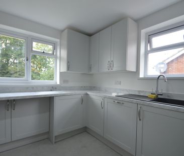 2 bedroom Maisonette to rent - Photo 5