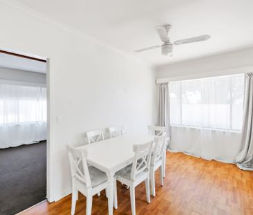 Spacious 2 bedroom unit close to City and Norwood. - Photo 2