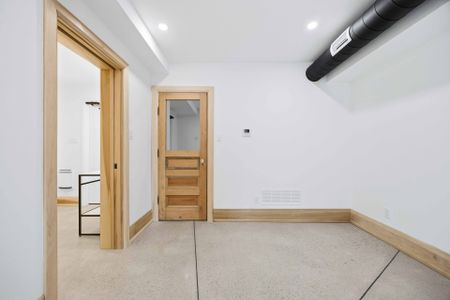 For Lease - 67 Shannon Street Unit# Lower, Toronto, Ontario - Photo 3