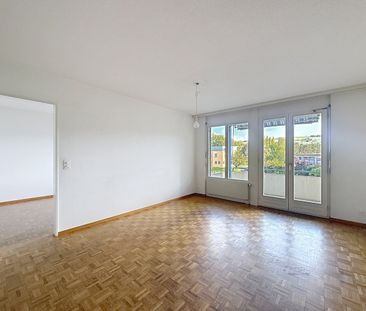 2 ½ PIÈCES - Proche toutes commodités - Photo 3