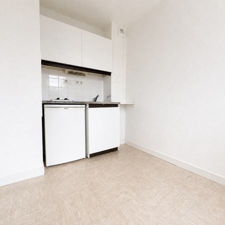 Location Appartement 1 pièce 22m² CLERMONT FERRAND 63000 - Photo 4