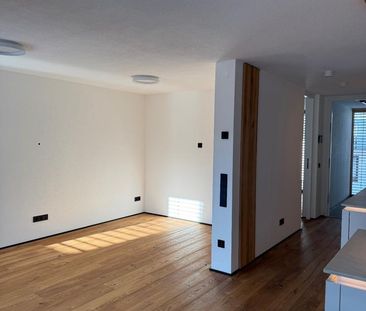 Moderne Neubauwohnung mit gehobener Ausstattung - Photo 1
