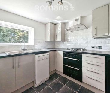 Totteridge Road, HP13 - Photo 3