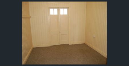 Central Location with enough room for the Whole Family- Rent will increase - Photo 2