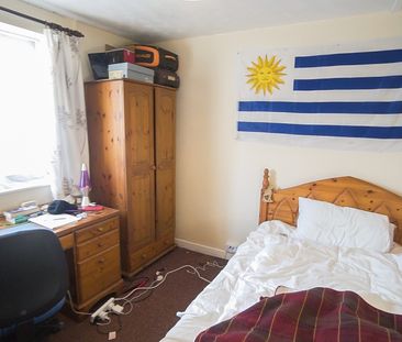 4 Bedroom Flat To Rent in Charminster - £2,000 pcm Tenancy Info - Photo 4