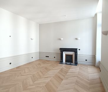 Location Appartement 4 pièces 87m² ORLEANS 45000 - Photo 5