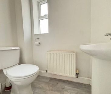 Newcastle Street, Huthwaite, NG17, Property for rent - Photo 3