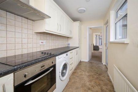 15 Rochester Street, Belfast, BT6 8EU - Photo 4