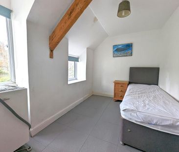 2 bedroom penthouse to rent - Photo 1