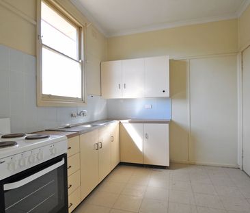 Two Bedroom Property - Photo 1