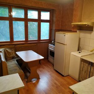 Zona Schei de inchiriat Garsoniera - Fotografie 2