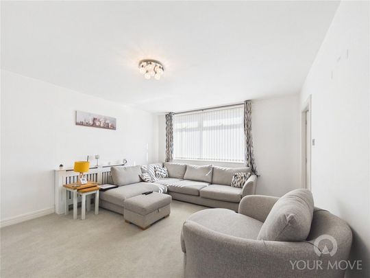 3 bedroom end of terrace house to rent - Photo 1