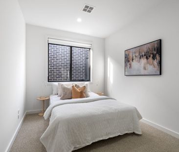 Perfect Family Home in the Heart of Craigieburn - Photo 5