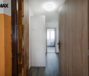 Pronájem moderně zrekonstruovaného 2+kk, 37,7 m - Photo 5