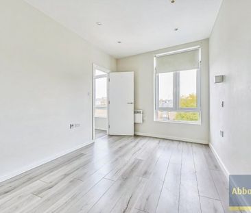 Stonebridge House, Chelmsford - Photo 2