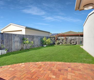 77 Ibis Boulevard, Eli Waters - Photo 2