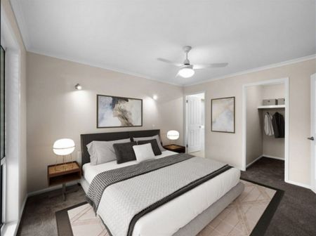 Modern Family Home - Photo 2