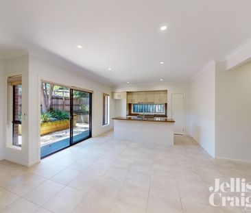 59B Springfield Road, Box Hill North VIC 3129 - House For Rent | Do... - Photo 3