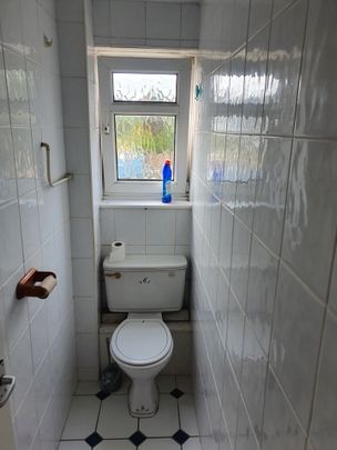 2 Bed Flat, Lakeview, LU3 - Photo 1