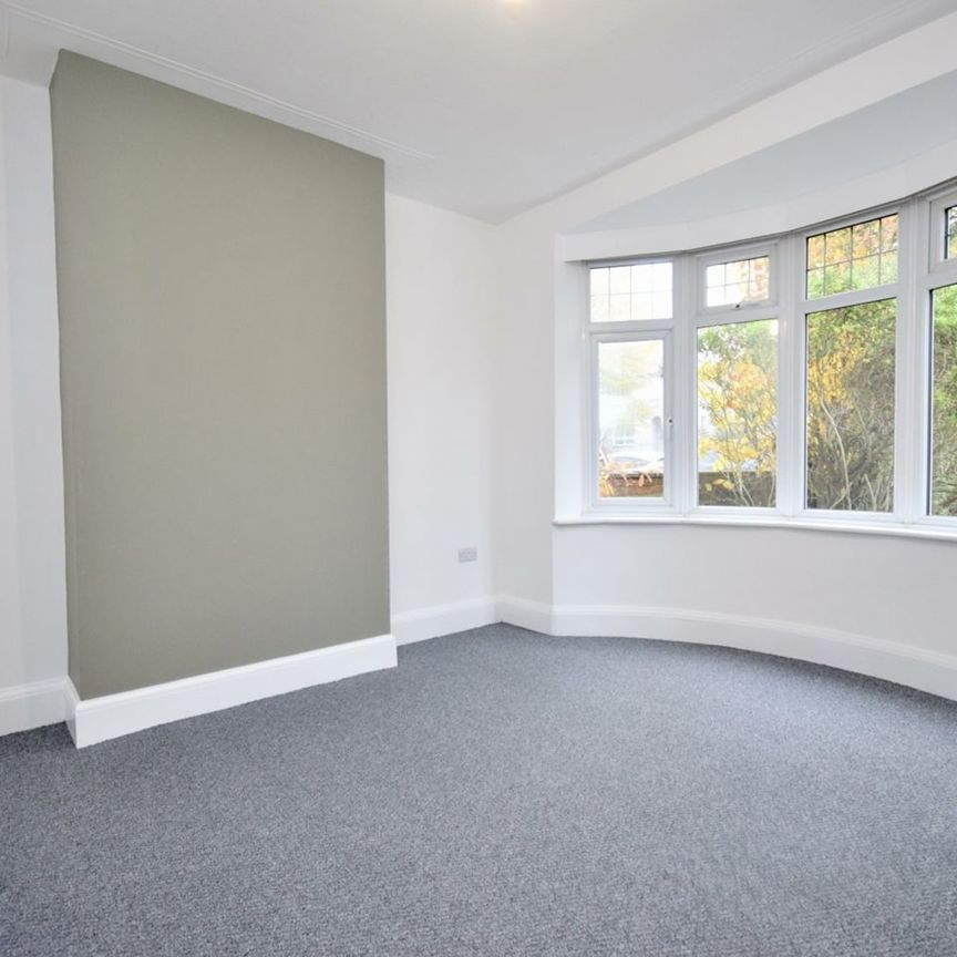 4 Bed Semi-Detached House, Knighton Lane East, LE2 - Photo 1