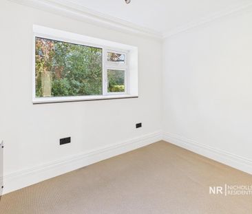 3 bedroom ground floor flat to rent - Photo 1