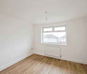 Beaumont Crescent - Photo 5