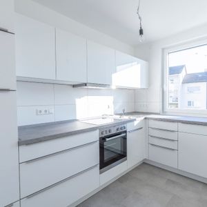 3-Zimmer-Wohnung in der Weimarer Straße: schick, modern, komfortabel! - Photo 2