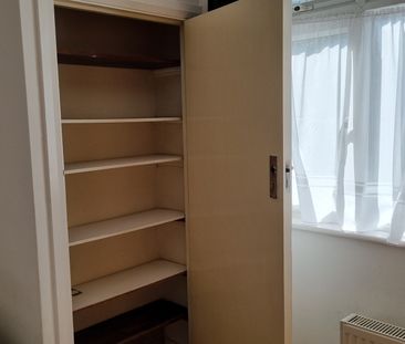 Double Room for Rent in Streatham SW2 3EX - Photo 2