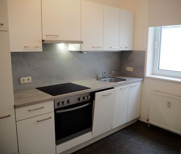 Ruhig - hell - perfekt aufgeteilt - 2-Zimmer Wohnung mit kl. Balkon... - Photo 3