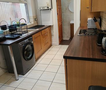 Room in a Shared House, Melbourne Road, CV5 - Photo 6