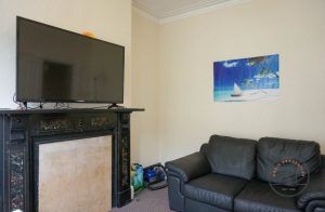 20 Hessle View, Leeds, LS6 1ER - Photo 2