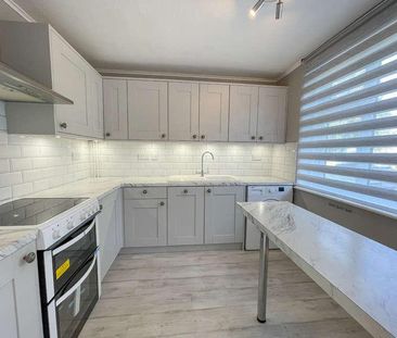 Parkers Walk, Newmarket, Suffolk, CB8 - Photo 1