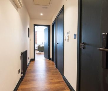 2 bedroom flat to rent - Photo 2