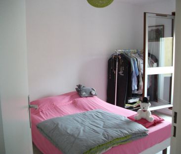 Appartement - 2 pièces - Jardin Lecoq/Facultés - Photo 2