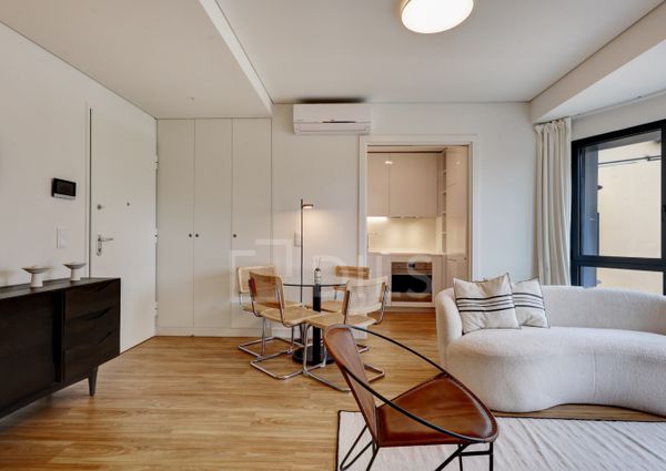 Apartamento T1 para arrendamento em Lisboa, Algés