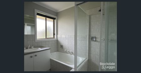 Three Bedroom Home in the North - Photo 4