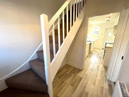 2 bedroom house to rent - Photo 4