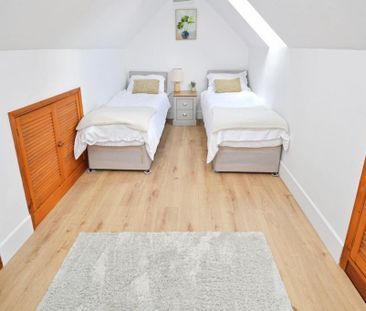 2 bedroom detached house to rent - Photo 4