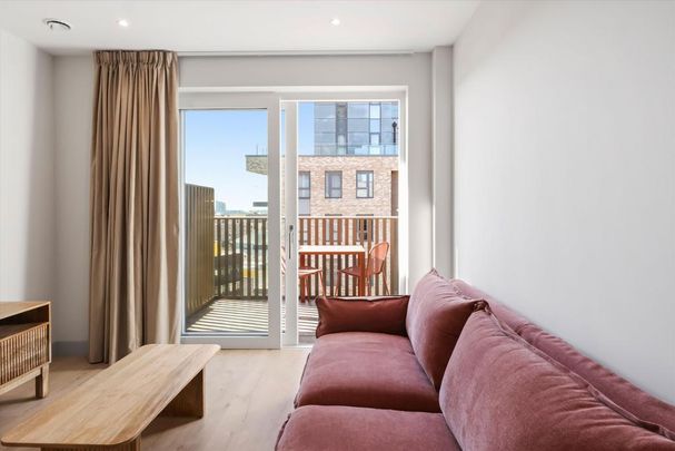 2 bedroom flat to rent - Photo 1