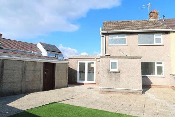 Hazel Road, Penarth, CF64 - Photo 1